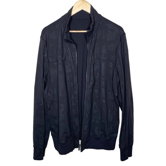 lululemon Men’s Post Gravity Jacket Lay Low Camo Emboss Black - Picture 10 of 16